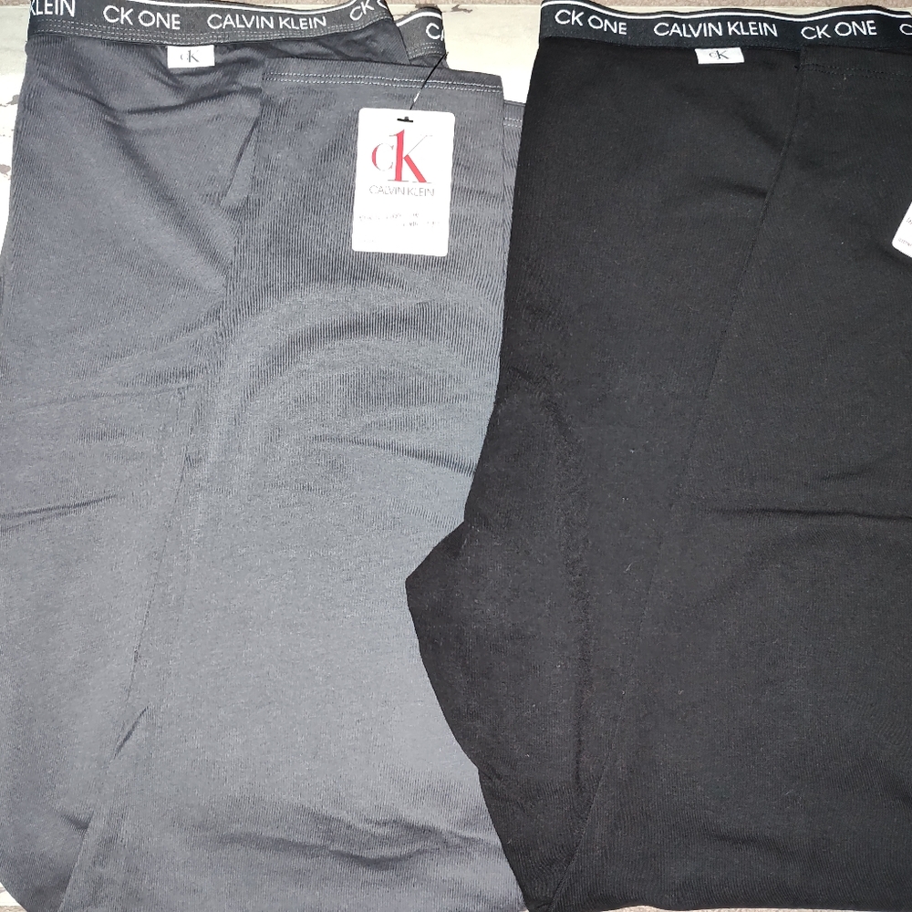 Calvin Klein Women's leggings - Black and Gray
